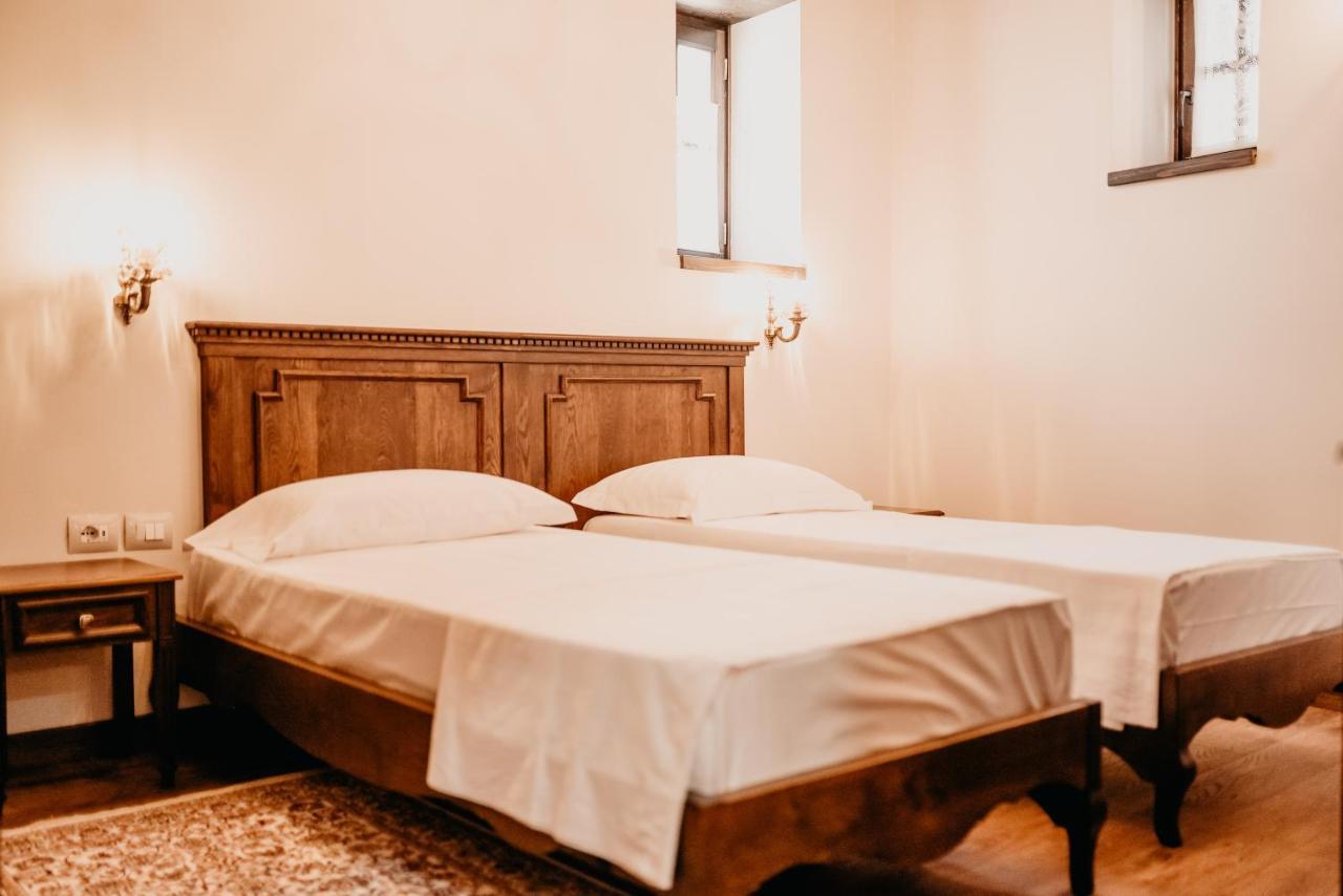 Beratino Hotel エクステリア 写真