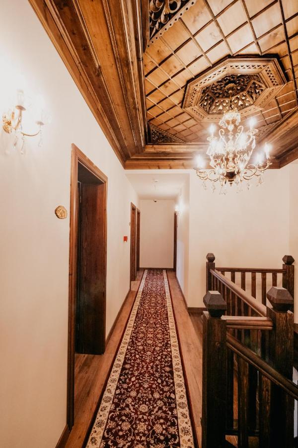Beratino Hotel エクステリア 写真